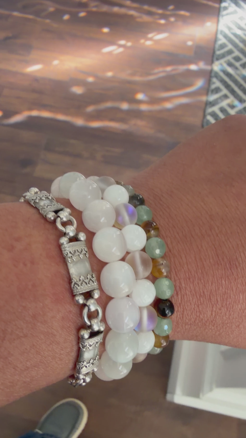 Sunshine Surprise UV Color-Changing Bracelet